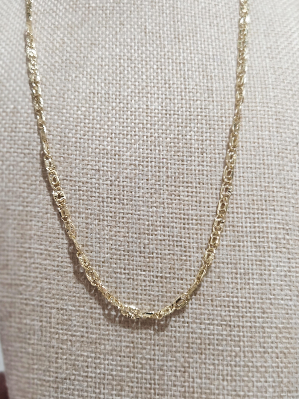 Gold Starburst Link Chain Necklace - Elegant Women's Jewelry